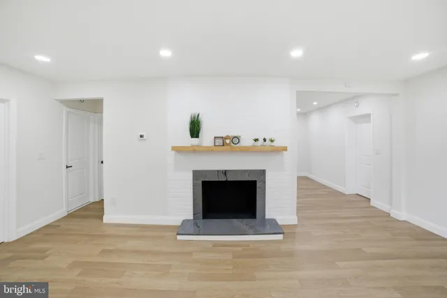 $469,999 | 12806 Monroe Avenue, Fort Washington, MD 20744