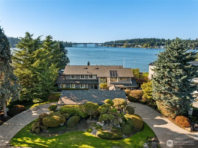 $7,599,000 | 106 Cascade Key, Bellevue, WA 98006