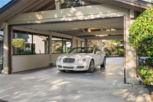 $7,599,000 | 106 Cascade Key, Bellevue, WA 98006