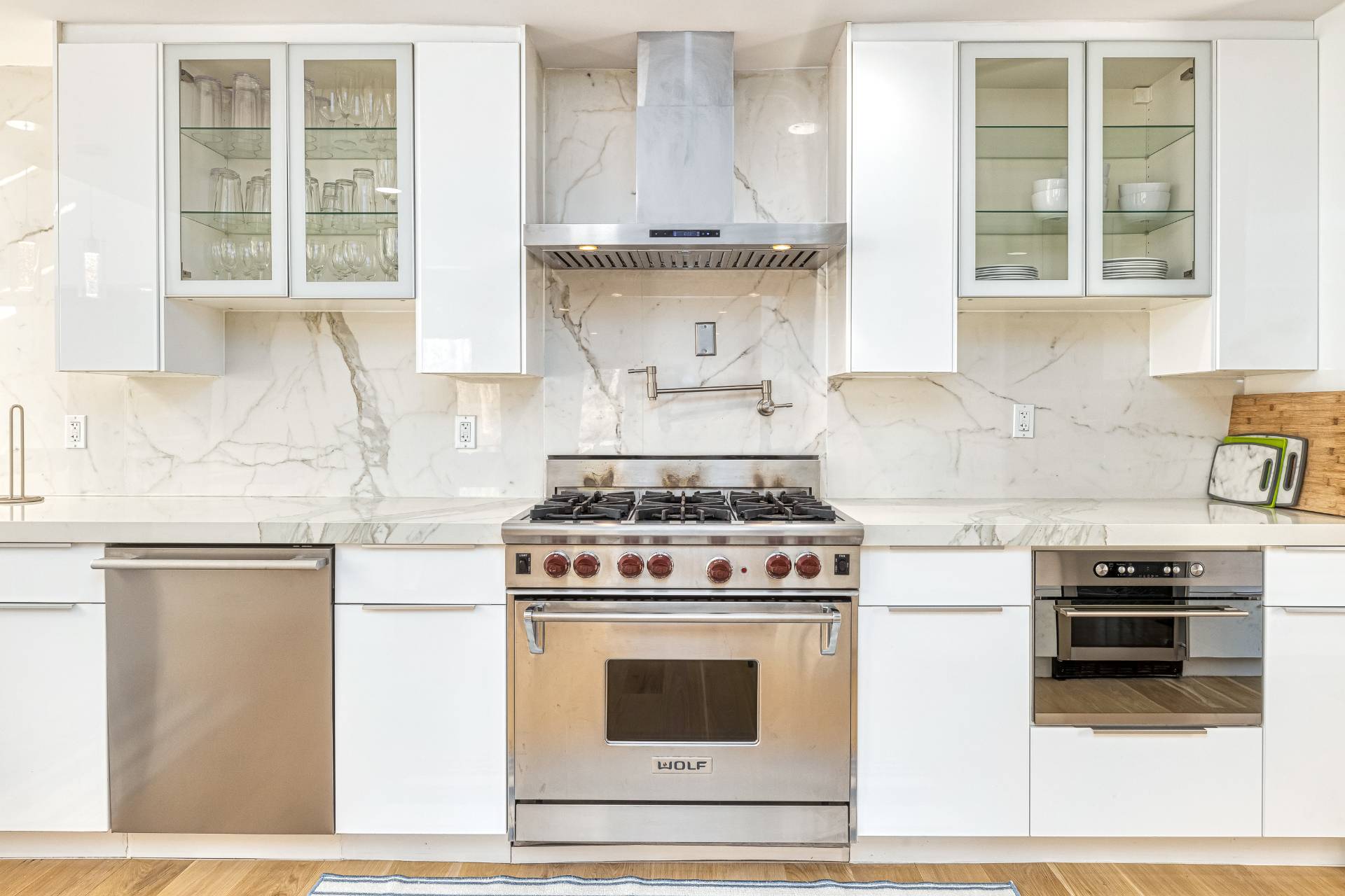 2 Jodys Path East Hampton, NY 11937 - Photo 24 of 43 a kitchen with granite countertop a stove and a sink