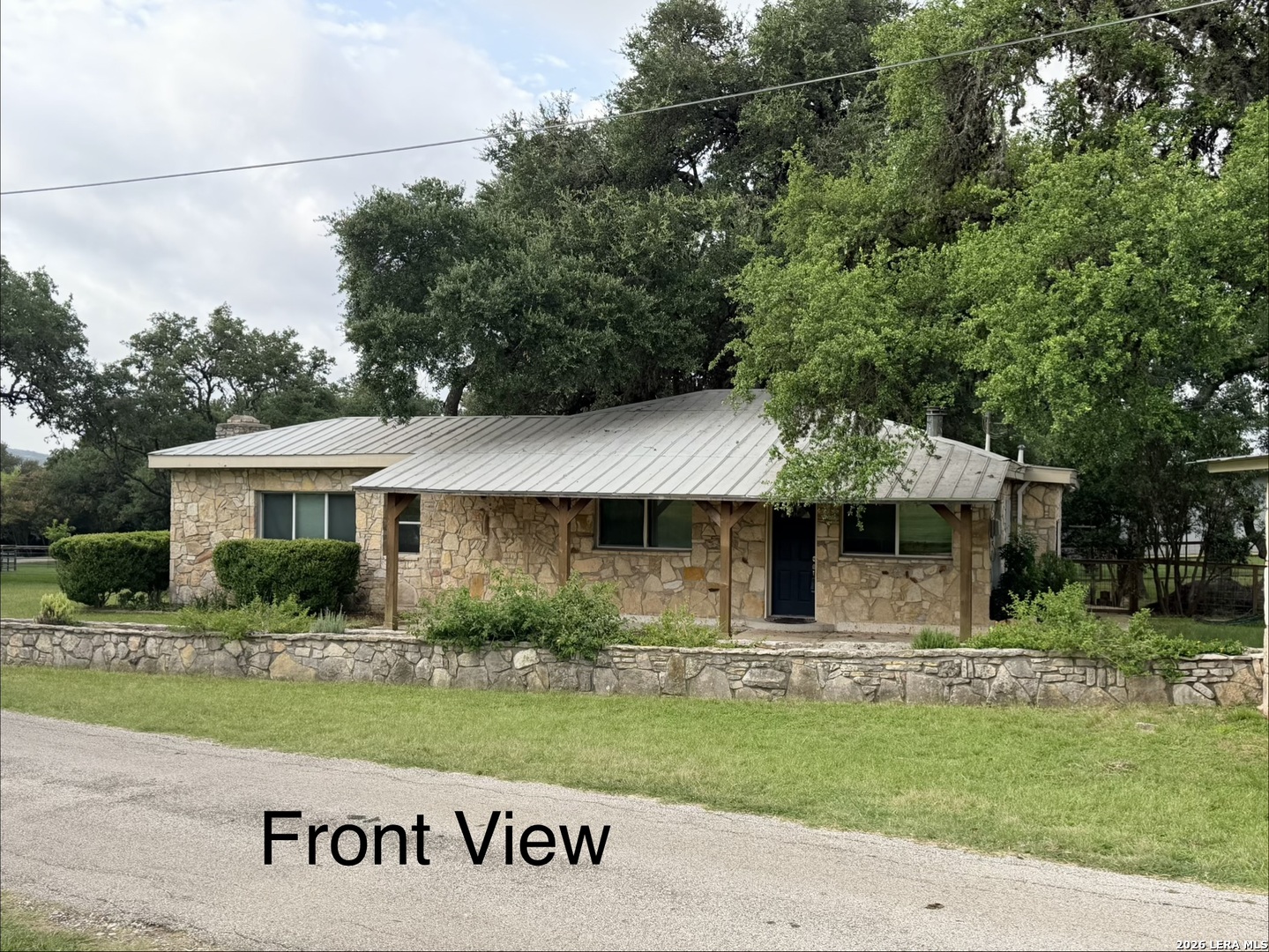 25423 Triangle Loop San Antonio, TX 78255 - Photo 1 of 17