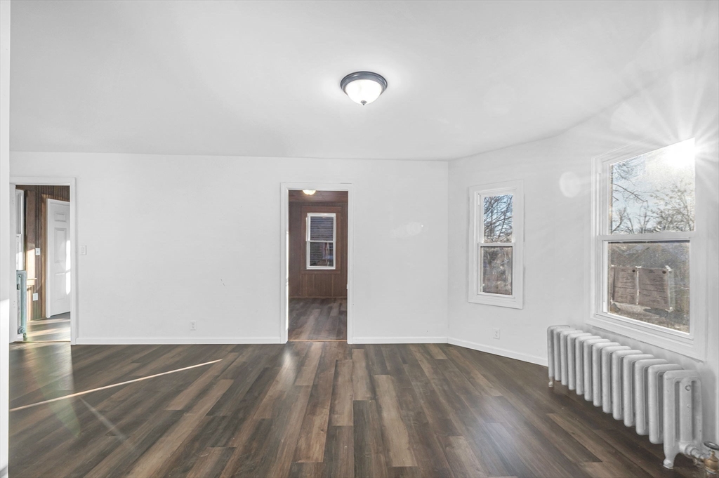 75 Shamrock Street Springfield, MA 01108 - Photo 16 of 42