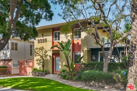$555,000 | 2325 Kansas Avenue, Unit 2, Santa Monica, CA 90404