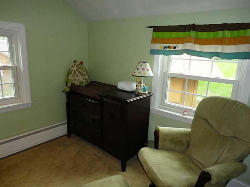 205 Thompsonville Road Canonsburg, PA 15317 - Photo 19 of 25 Bedroom.