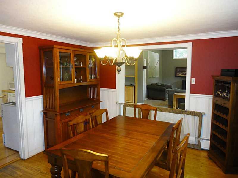 205 Thompsonville Road Canonsburg, PA 15317 - Photo 8 of 25 Dining Room.