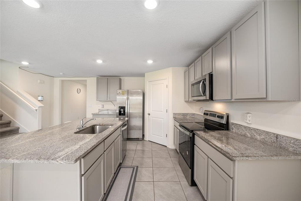 5394 Southwest 40th Street Ocala, FL 34474 - Photo 12 of 39