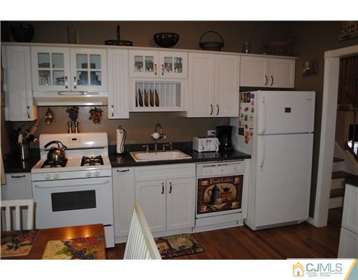 22 Rittner Lane Old Bridge, NJ 08857 - Photo 12 of 21 Gallery Image 12