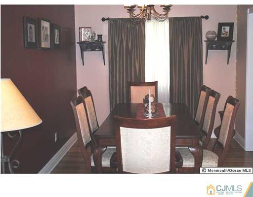 22 Rittner Lane Old Bridge, NJ 08857 - Photo 8 of 21 Gallery Image 8