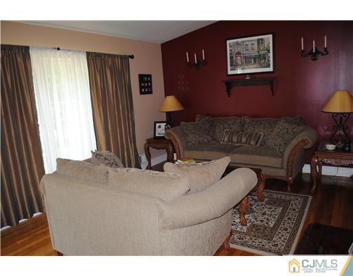22 Rittner Lane Old Bridge, NJ 08857 - Photo 9 of 21 Gallery Image 9