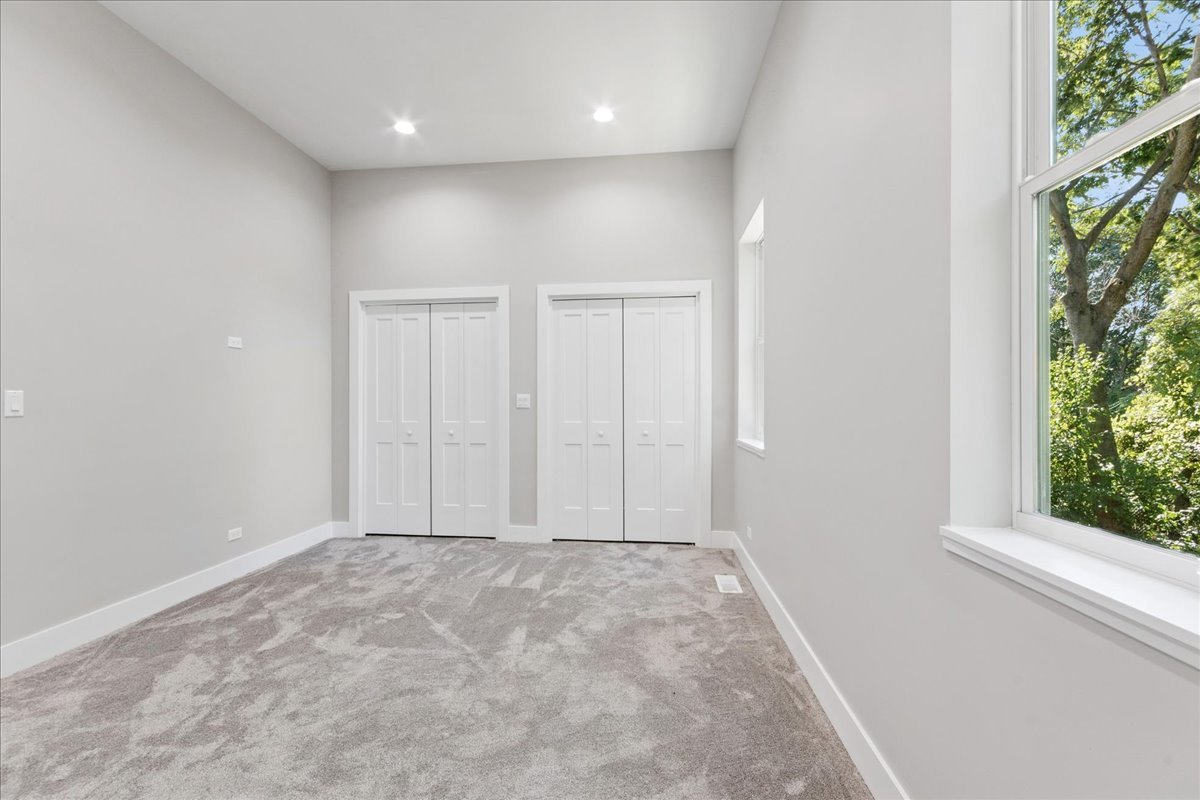 533 East Division Street Lockport, IL 60441 - Photo 17 of 24