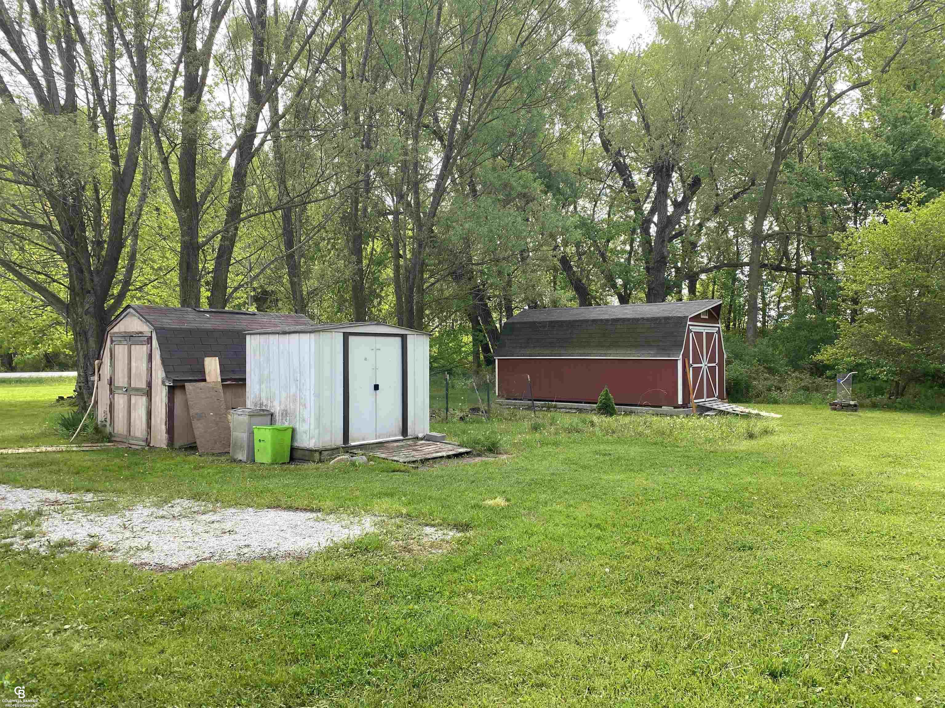 3929 Sheridan Road Emmett, MI 48022 - Photo 35 of 36