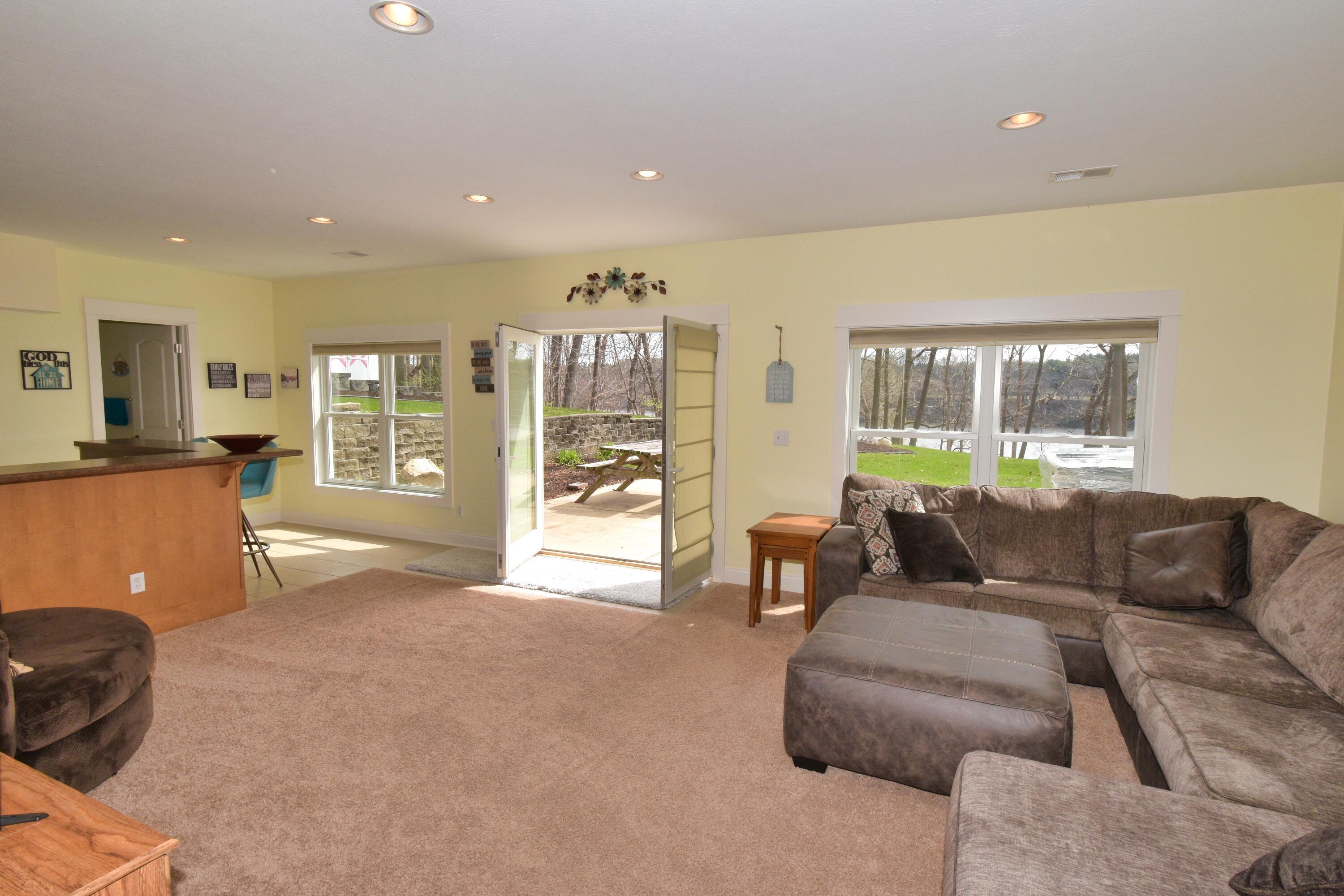 1449 Riverside Road Niles, MI 49120 - Photo 31 of 54 DSC_1107