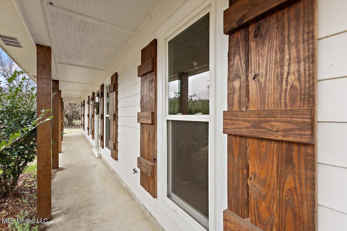 405 Beaver Creek Drive Ridgeland, MS 39157 - Photo 3 of 27 04-3HTP1776