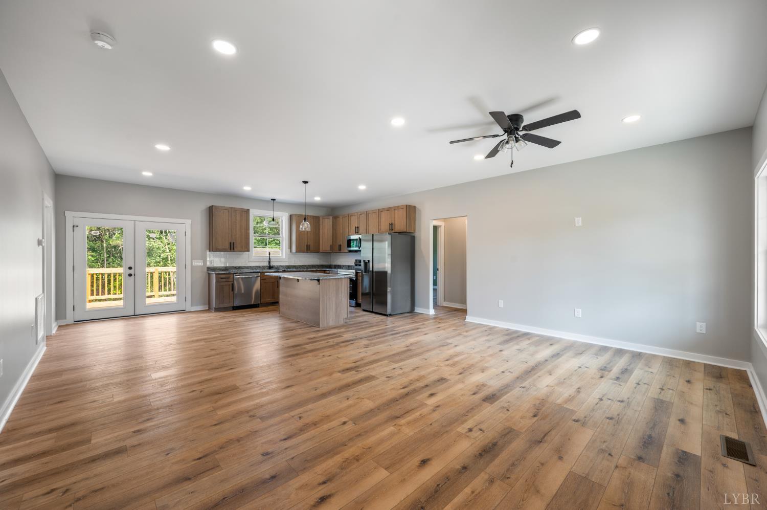 109 Greenhouse Road Rustburg, VA 24588 - Photo 4 of 46