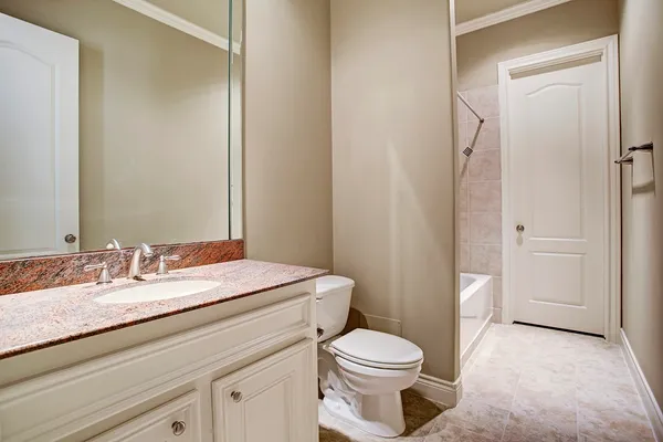 $530,000 | 4013 Bellefontaine, Unit C, Houston, TX 77025