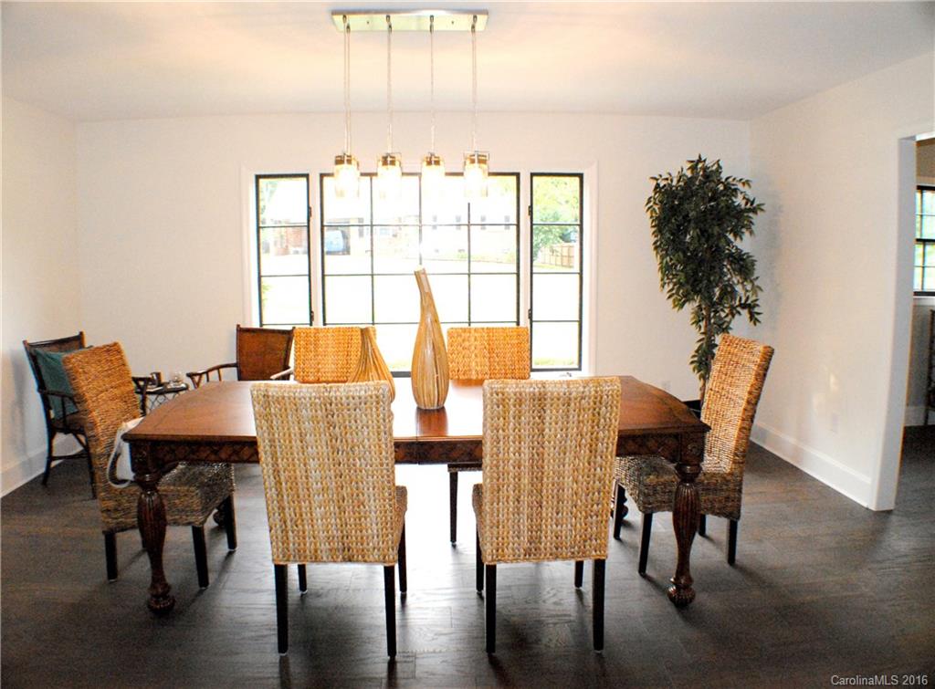 550 Sandridge Road Charlotte, NC 28210 - Photo 6 of 24 Gallery Image 6
