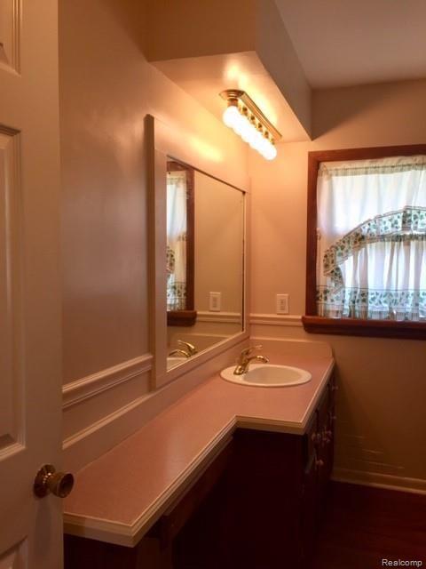 3577 Ridgecliffe Drive Flint, MI 48532 - Photo 19 of 30 IMG_7861.jpg