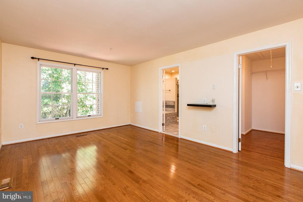 9223 Ispahan Loop Laurel, MD 20708 - Photo 12 of 25 Bedroom (Master)