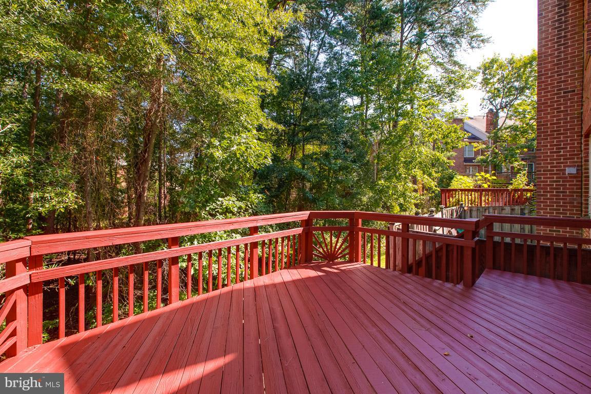 9223 Ispahan Loop Laurel, MD 20708 - Photo 24 of 25 Exterior (Rear)