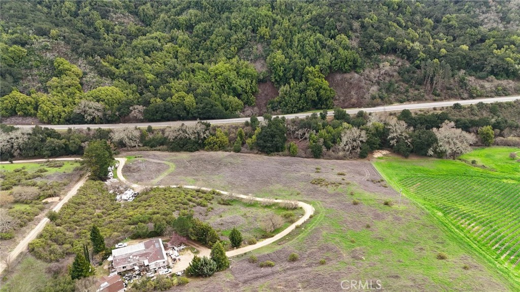 5495 Jack Creek Road Paso Robles, CA 93446 - Photo 2 of 13 a view of a backyard