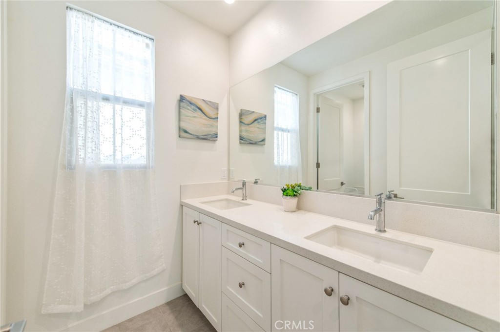 258 Maricopa Irvine, CA 92618 - Photo 29 of 44