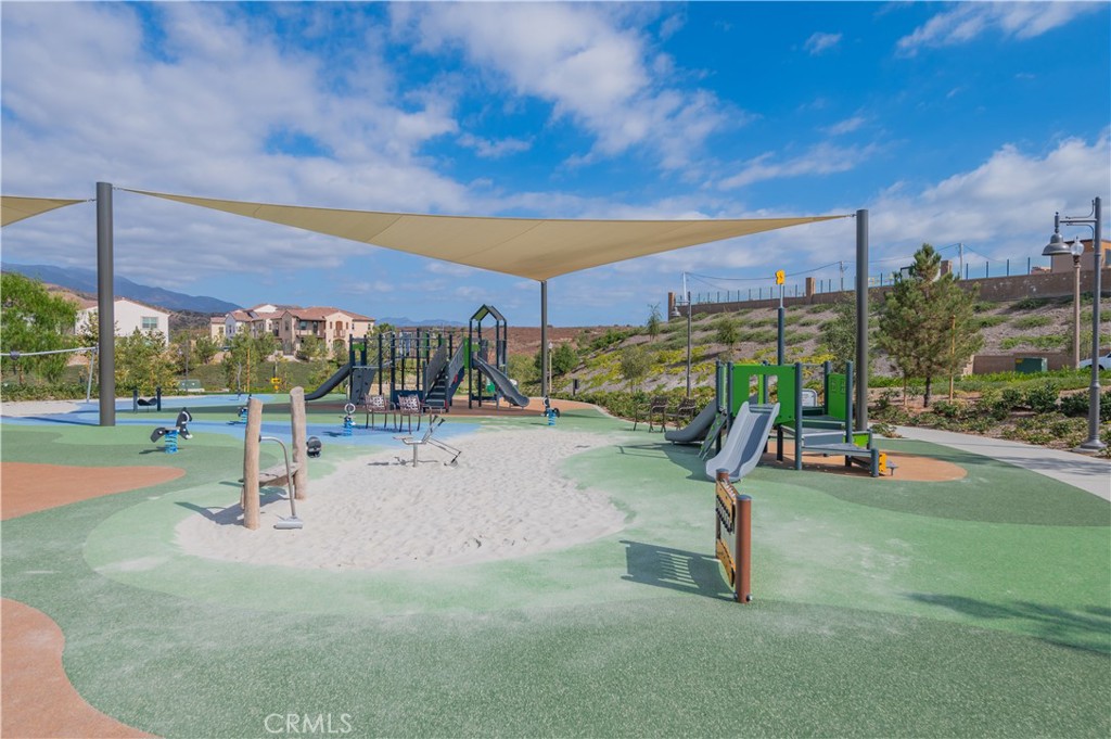 258 Maricopa Irvine, CA 92618 - Photo 41 of 44