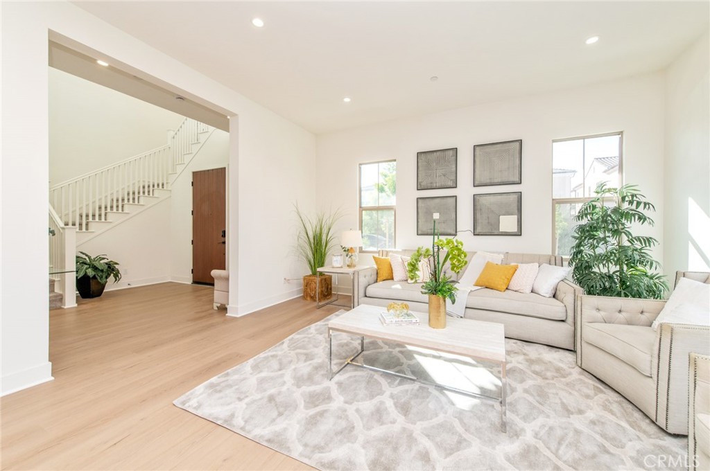 258 Maricopa Irvine, CA 92618 - Photo 7 of 44