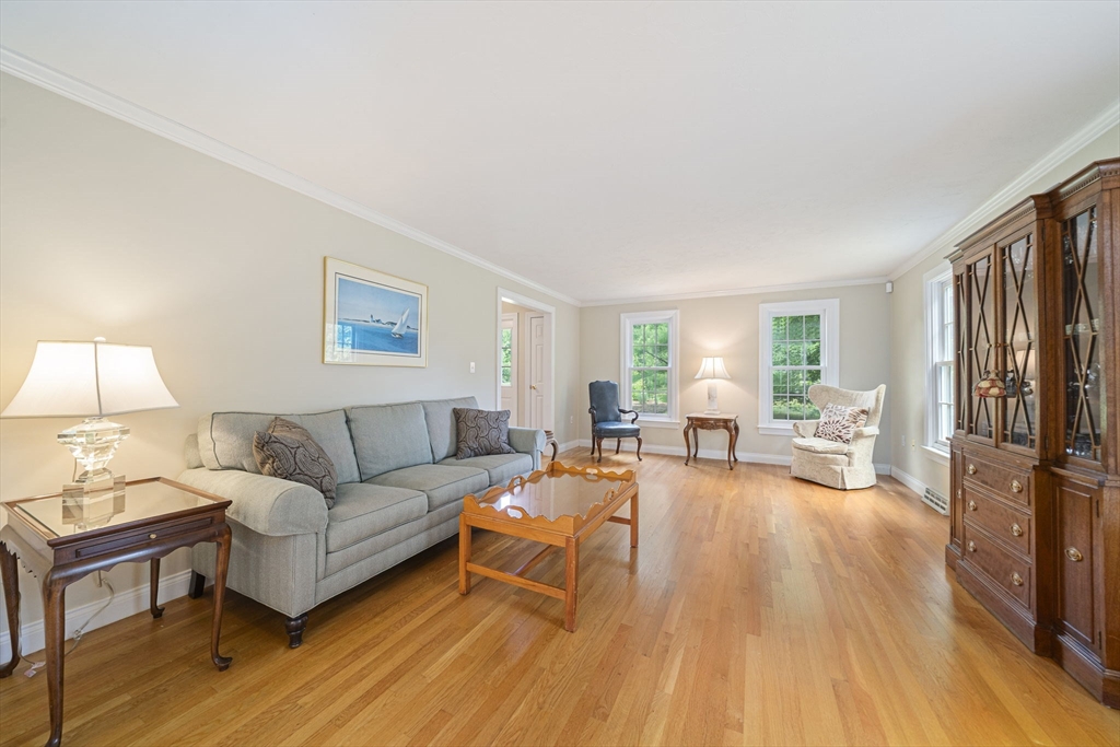 85 York Street Canton, MA 02021 - Photo 17 of 41