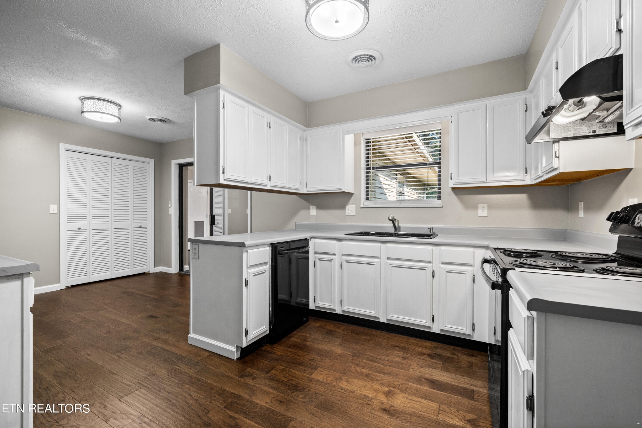420 Allensville Road Sevierville, TN 37876 - Photo 7 of 24 Gallery Image 7