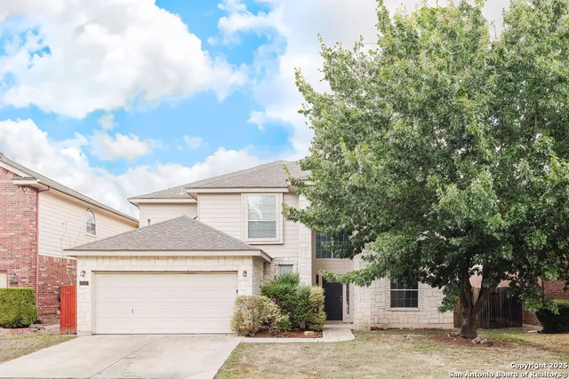 $2,900 | 8347 Piney Wood, San Antonio, TX 78255