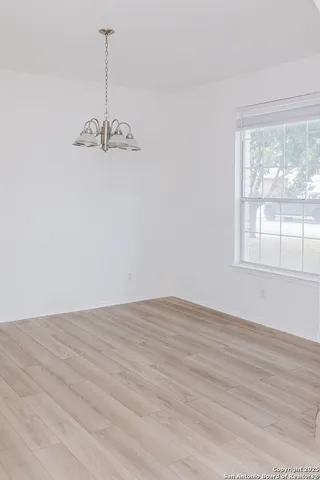 $2,900 | 8347 Piney Wood, San Antonio, TX 78255