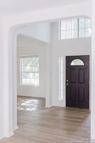 $2,900 | 8347 Piney Wood, San Antonio, TX 78255