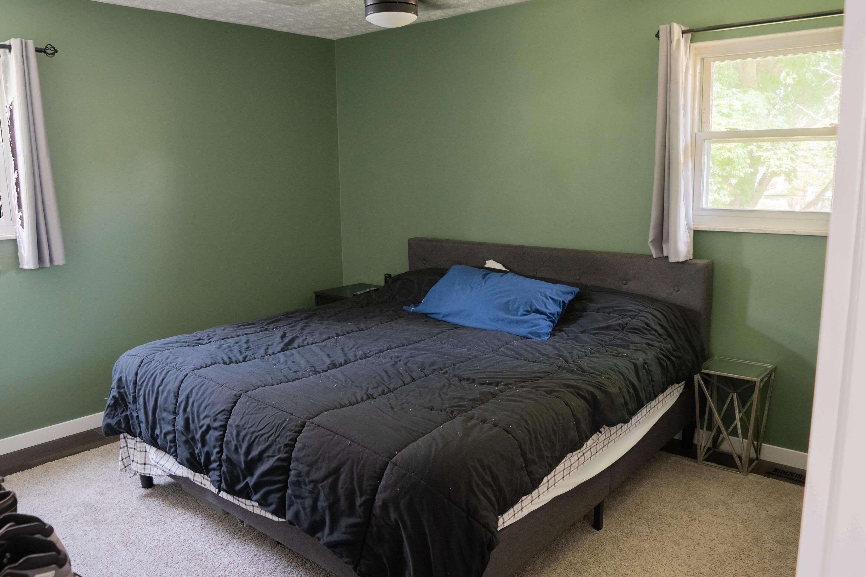 5459 Aspen Road Columbus, OH 43229 - Photo 8 of 21 Primary Bedroom
