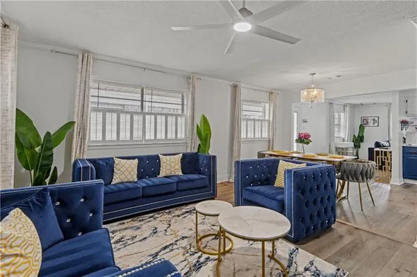 $2,700 | 3511 Hyman Place, New Orleans, LA 70131