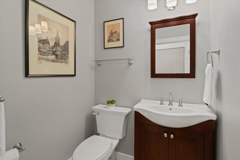 29 Trailside Drive Westwood, MA 02090 - Photo 15 of 42