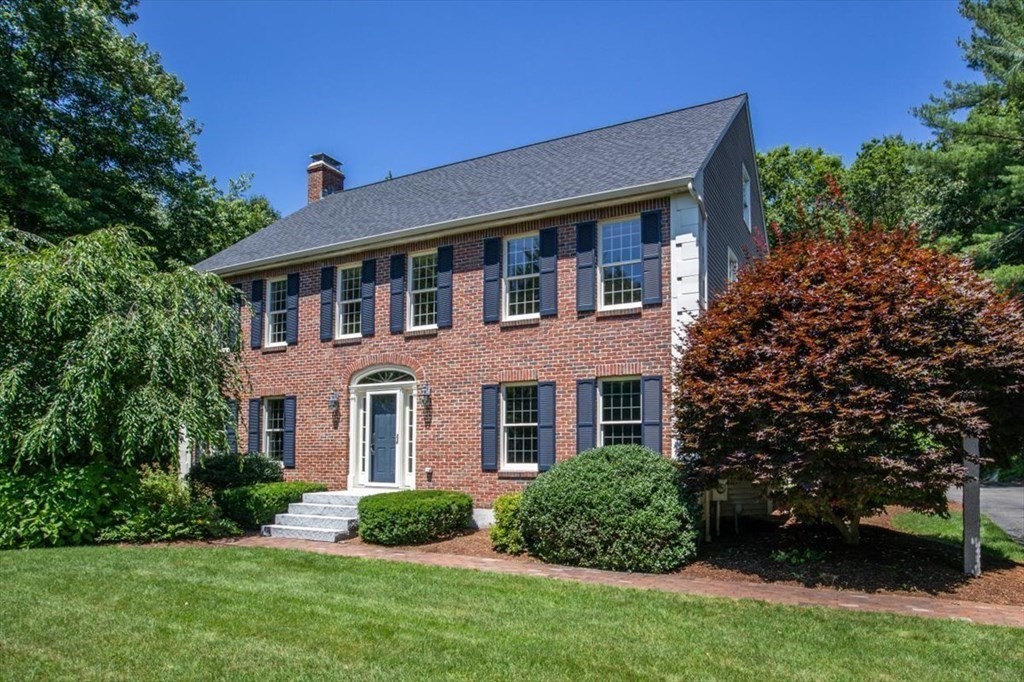 29 Trailside Drive Westwood, MA 02090 - Photo 2 of 42