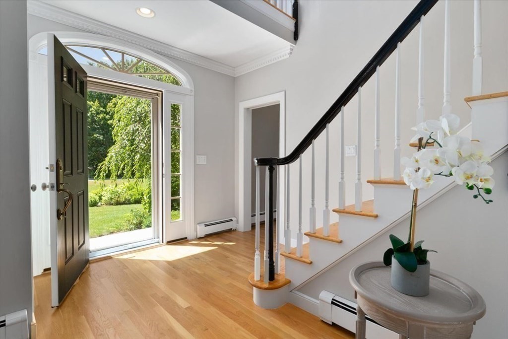 29 Trailside Drive Westwood, MA 02090 - Photo 3 of 42