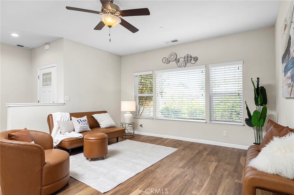 215 Clark Way Chico, CA 95973 - Photo 2 of 47