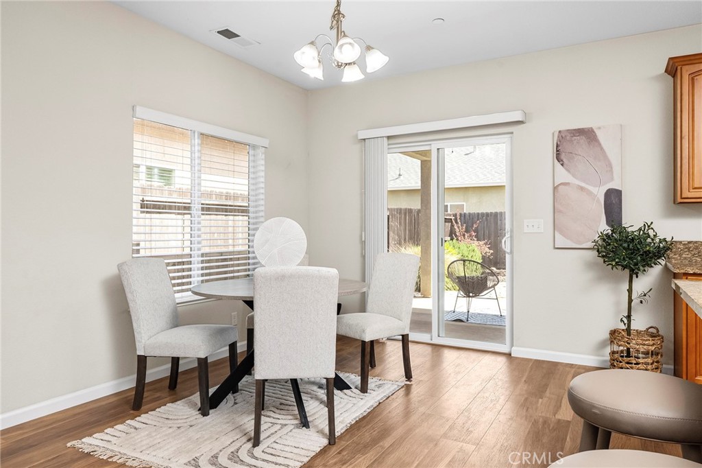 215 Clark Way Chico, CA 95973 - Photo 3 of 47