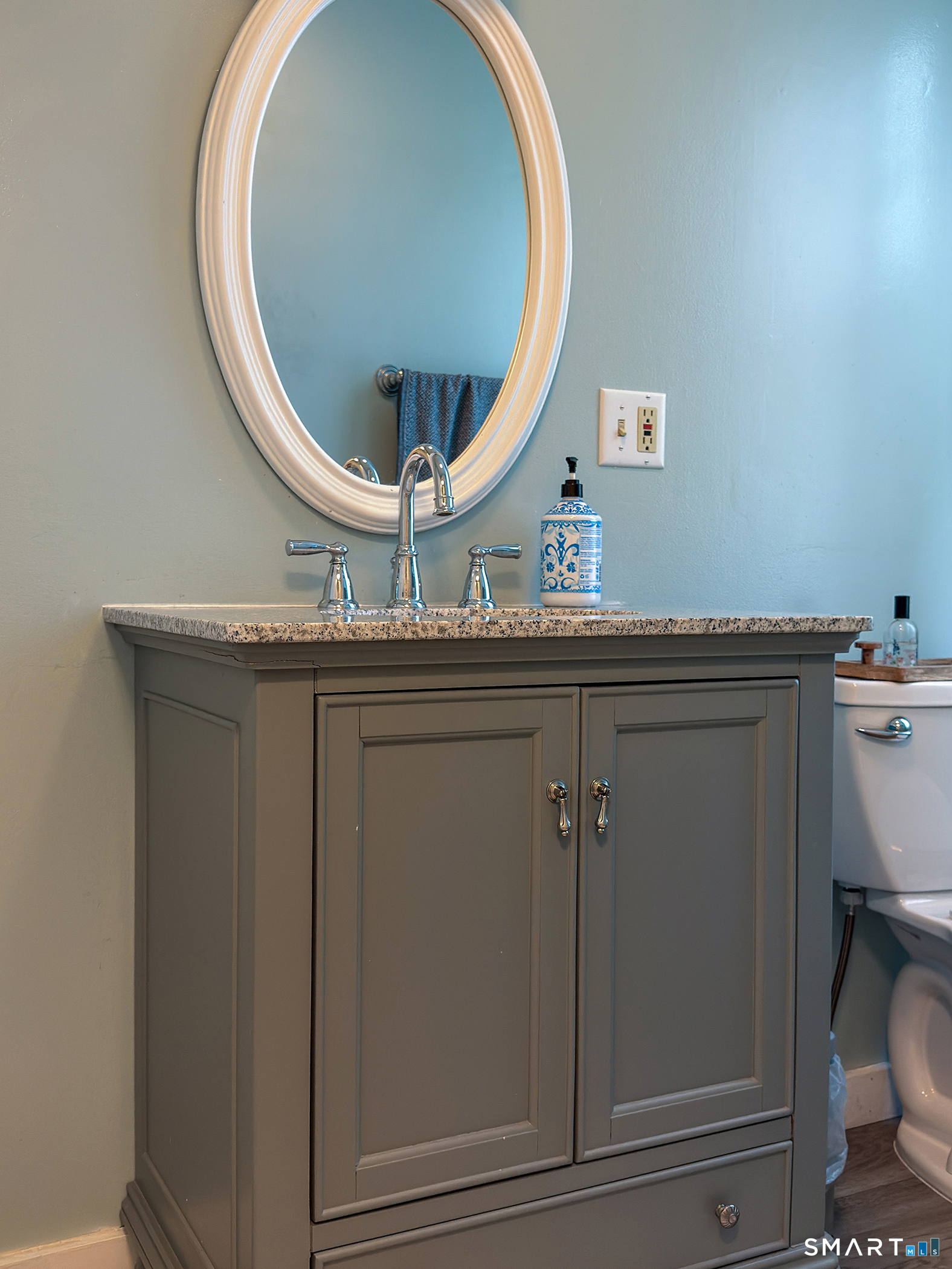 89 North Main Street Kent, CT 06757 - Photo 33 of 35