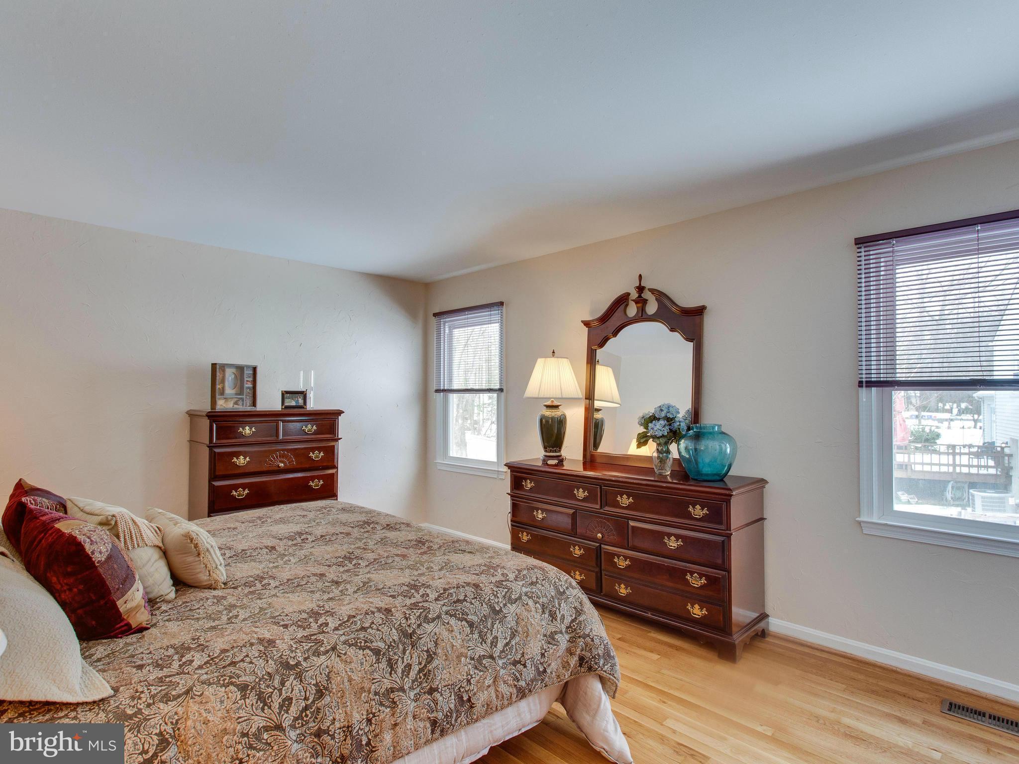 9304 Winbourne Road Burke, VA 22015 - Photo 13 of 30 Spacious Master Bedroom