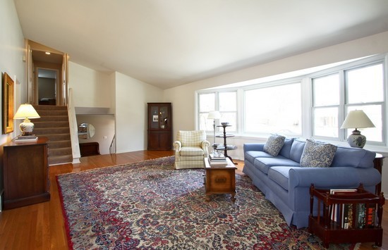 1826 Smith Road Northbrook, IL 60062 - Photo 4 of 22 a living room with furniture and a large window