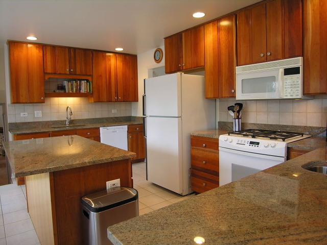 1826 Smith Road Northbrook, IL 60062 - Photo 7 of 22 a kitchen with cabinets appliances and a counter space