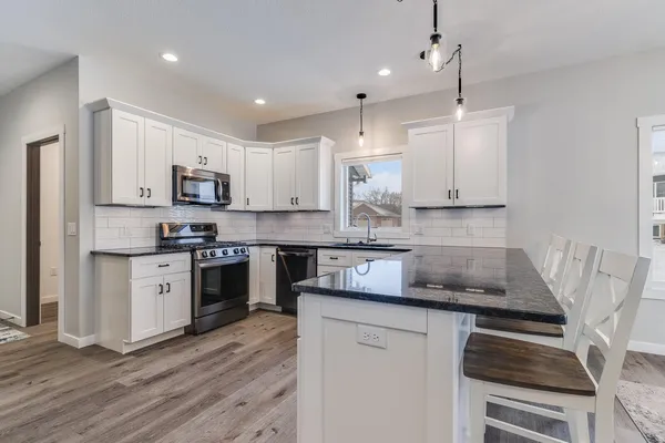 $585,000 | 1506 Bridger Drive, Holmen, WI 54636