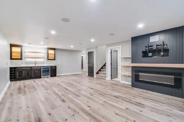 $585,000 | 1506 Bridger Drive, Holmen, WI 54636