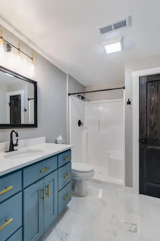 $585,000 | 1506 Bridger Drive, Holmen, WI 54636