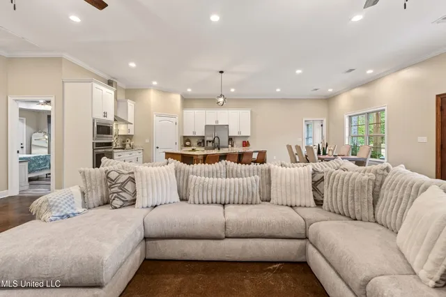 $509,000 | 13 Homer Ladner Road, Poplarville, MS 39470