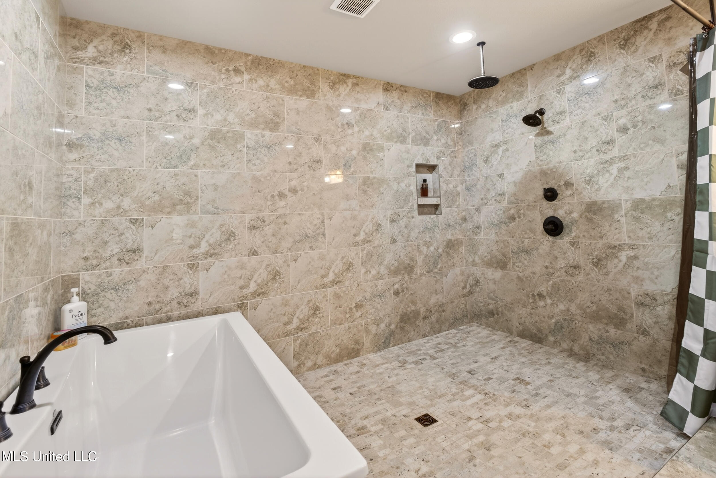 13 Homer Ladner Road Poplarville, MS 39470 - Photo 26 of 65 27_a7404960