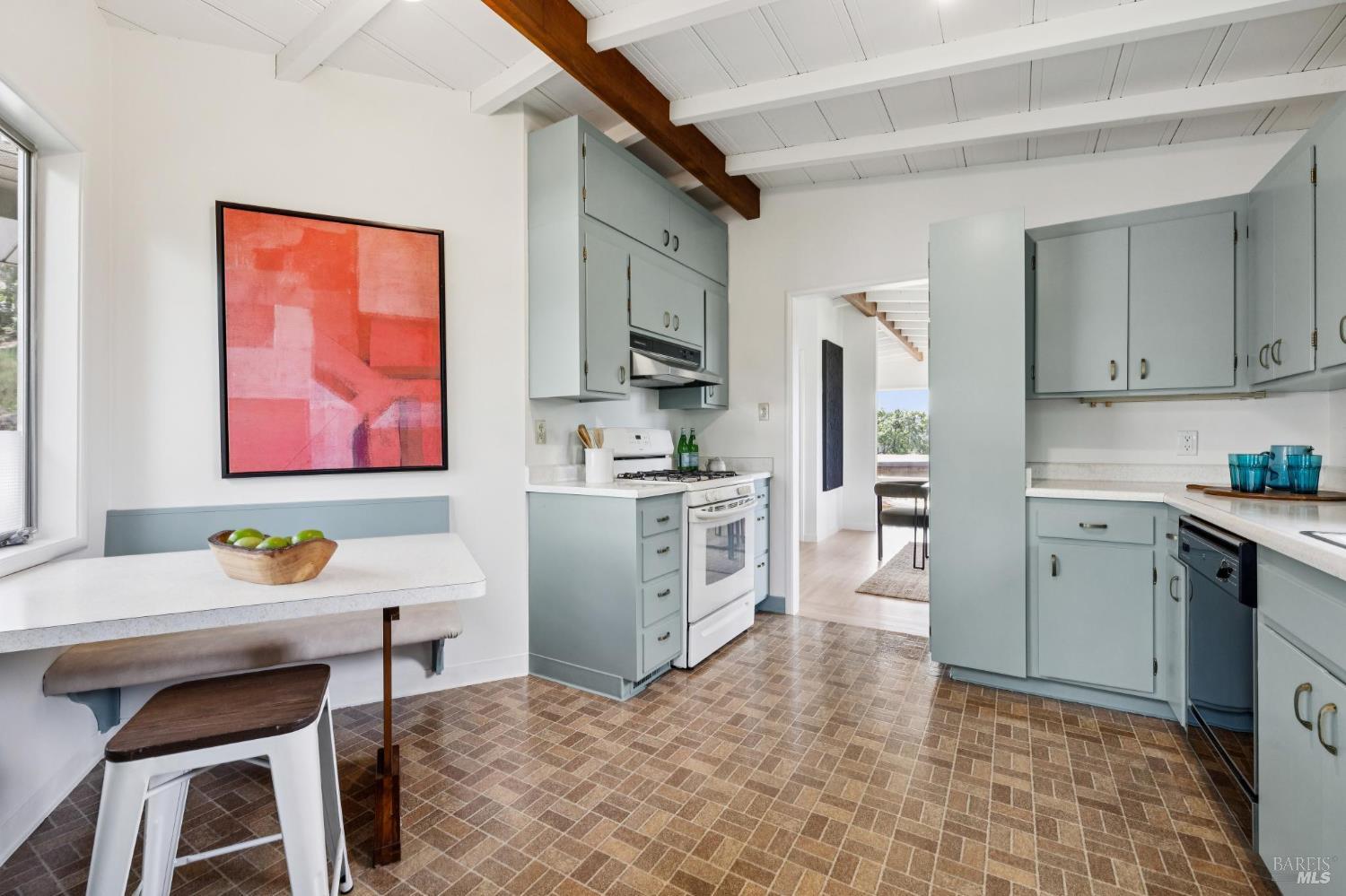 95 Ridge Road San Anselmo, CA 94960 - Photo 22 of 52