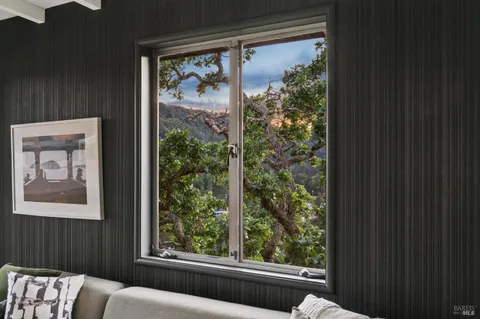 $799,000 | 95 Ridge Road, San Anselmo, CA 94960